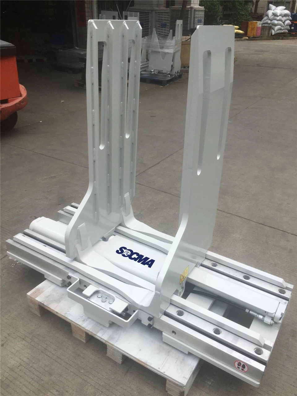 Diesel Engine Forklift Spare Parts Truck 3 Ton Forklift With Bale Clamp Attachment